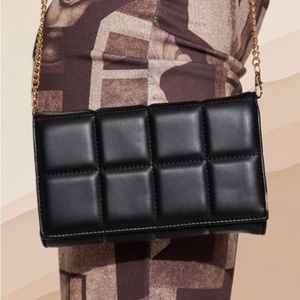 🆕 🖤Black Quilted Purse